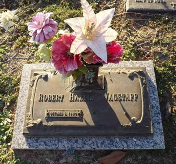 https://s3-us-west-2.amazonaws.com/find-a-grave-prod/photos/2013/335/32399800_138603451815.jpg