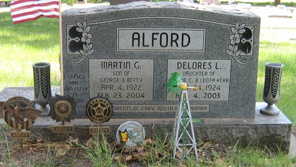 http://image2.findagrave.com/photos/2011/127/55175314_130488373129.jpg