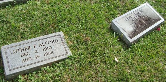 https://s3-us-west-2.amazonaws.com/find-a-grave-prod/photos/2015/322/155163954_1447958933.jpg