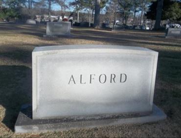http://image2.findagrave.com/photos/2013/20/18922430_135881734294.jpg
