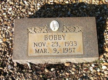 http://image2.findagrave.com/photos/2012/11/30494975_132641835296.jpg