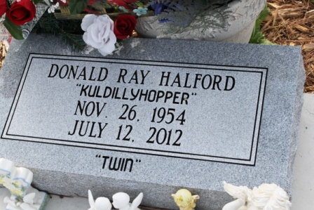 https://s3-us-west-2.amazonaws.com/find-a-grave-prod/photos/2013/26/104261562_135933484376.jpg
