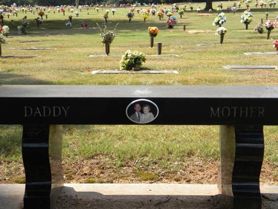 http://image2.findagrave.com/photos/2014/213/57789452_1406982942.jpg