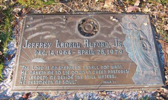 https://s3-us-west-2.amazonaws.com/find-a-grave-prod/photos/2014/318/138804239_1416096767.jpg