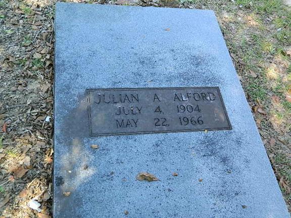 https://s3-us-west-2.amazonaws.com/find-a-grave-prod/photos/2011/255/16945392_131593703740.jpg