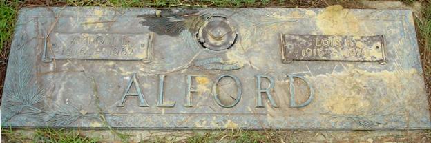 http://image1.findagrave.com/photos/2008/4/23769567_119960020372.jpg