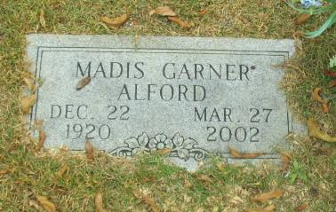 https://s3-us-west-2.amazonaws.com/find-a-grave-prod/photos/2011/302/35268667_131999751316.jpg
