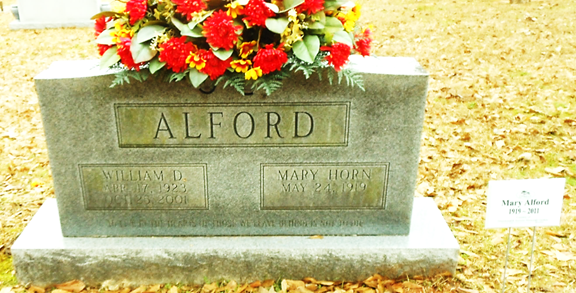 https://s3-us-west-2.amazonaws.com/find-a-grave-prod/photos/2012/14/83487904_132667011163.jpg