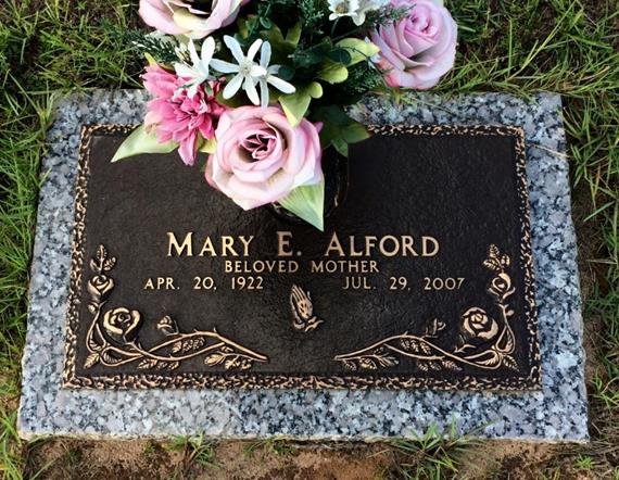 https://s3-us-west-2.amazonaws.com/find-a-grave-prod/photos/2017/142/147984877_1495593644.jpg
