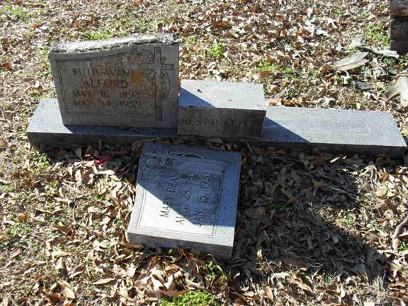 https://images.findagrave.com/photos/2011/13/64118696_129504030690.jpg