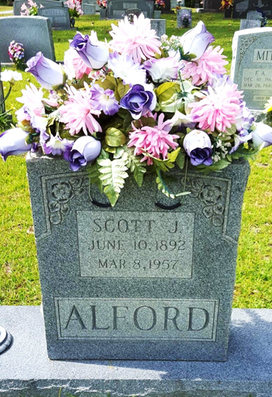 http://image2.findagrave.com/photos/2015/258/16683325_1442440612.jpg