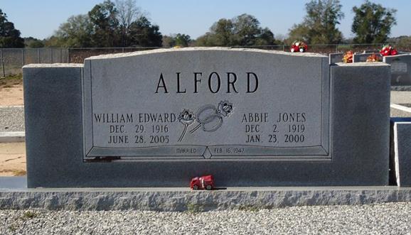 https://s3-us-west-2.amazonaws.com/find-a-grave-prod/photos/2013/24/104150572_135914963528.jpg