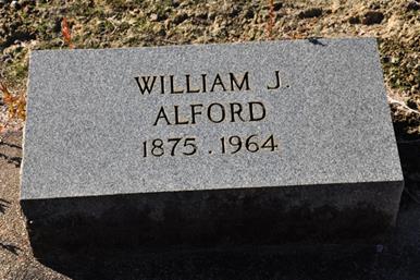 https://s3-us-west-2.amazonaws.com/find-a-grave-prod/photos/2010/340/38976137_129175403085.jpg