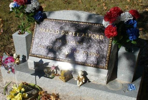 http://image2.findagrave.com/photos/2006/281/8434531_116044506792.jpg