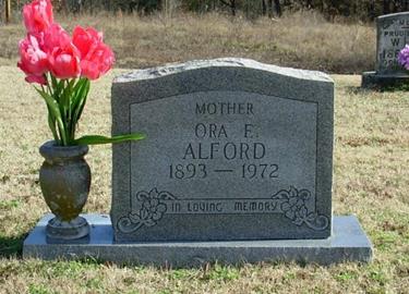 http://image2.findagrave.com/photos/2013/24/104080027_135915758703.jpg
