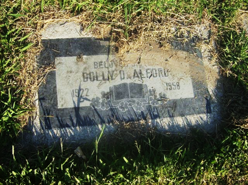 https://s3-us-west-2.amazonaws.com/find-a-grave-prod/photos/2009/283/42970469_125529669838.jpg