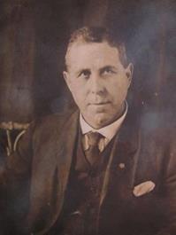 http://image2.findagrave.com/photos/2014/286/137143495_1413331066.jpg