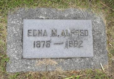 https://s3-us-west-2.amazonaws.com/find-a-grave-prod/photos/2016/159/143070163_1465446019.jpg