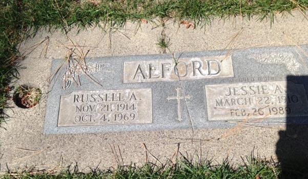 https://images.findagrave.com/photos/2015/228/113233993_1439834943.jpg