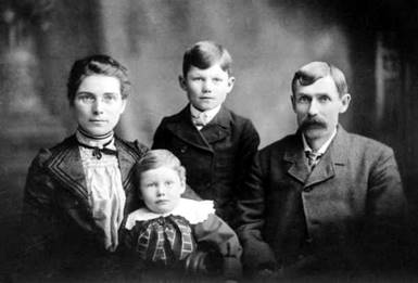 http://trees.ancestry.com/tree/9197983/photo/GPhYLG3oyPV%21JmiKuzW%21diZPMxx%21Fj5RoQjDxgqIWNLLrAlyLBuAVivpMv6TIAmQ