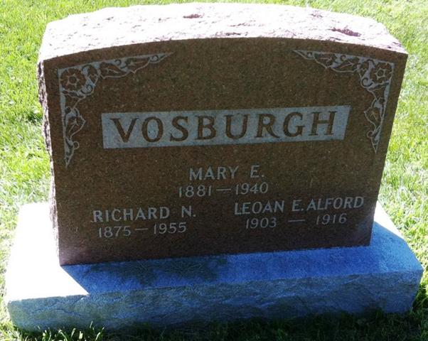 http://image2.findagrave.com/photos/2011/286/78363526_131860045975.jpg