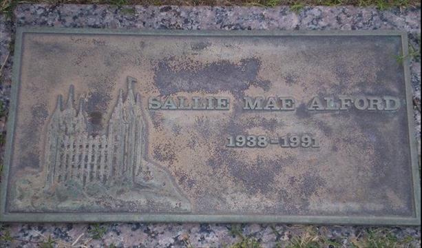 https://images.findagrave.com/photos/2011/341/81718884_132339856269.jpg