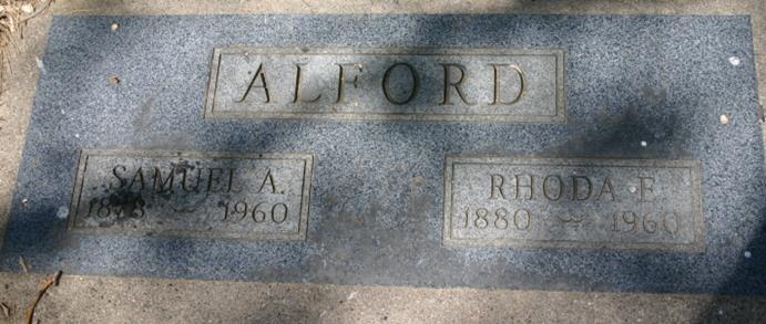 http://image1.findagrave.com/photos/2009/229/40815954_125061639494.jpg