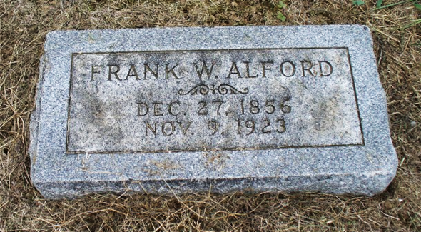 https://images.findagrave.com/photos/2006/247/15631220_115750872240.jpg