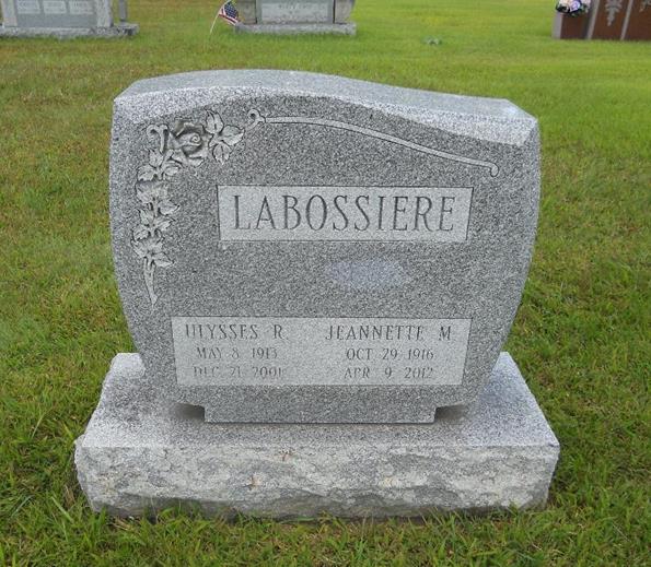 http://image2.findagrave.com/photos/2013/227/82950853_137668671500.jpg