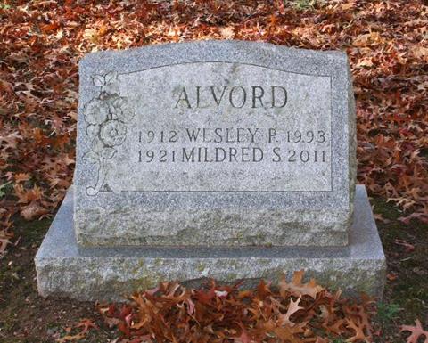 http://image2.findagrave.com/photos/2015/316/91917466_1447467884.jpg