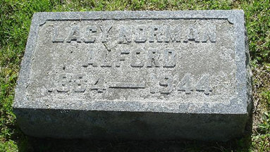 https://images.findagrave.com/photos/2013/125/110119378_136788576422.jpg