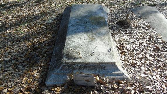 https://s3-us-west-2.amazonaws.com/find-a-grave-prod/photos/2017/20/121025225_1485035619.jpg