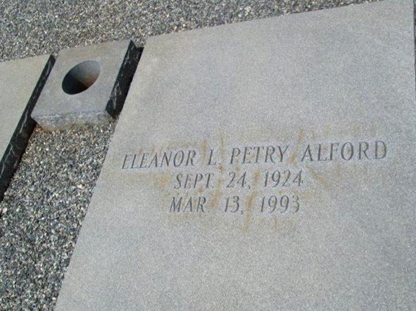 http://image2.findagrave.com/photos/2013/189/34948022_137339057170.jpg
