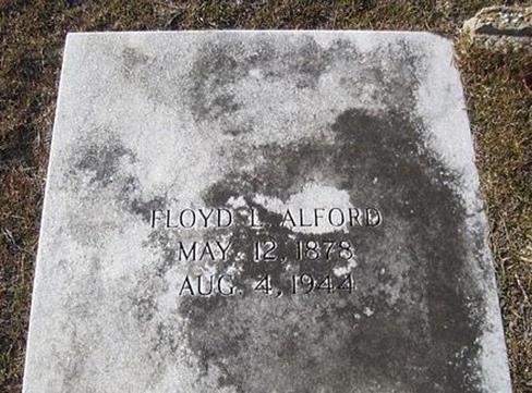 https://images.findagrave.com/photos/2010/324/39512698_129037931868.jpg