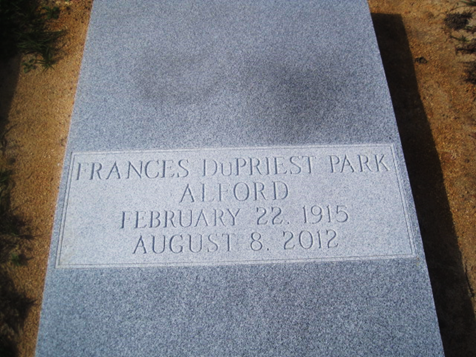 https://images.findagrave.com/photos/2013/13/95092736_135818760324.jpg