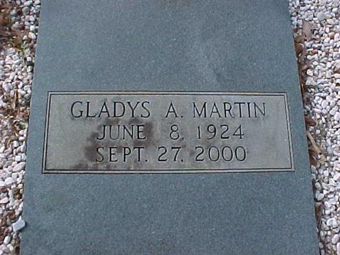 http://image2.findagrave.com/photos/2007/20/17614114_116940756019.jpg