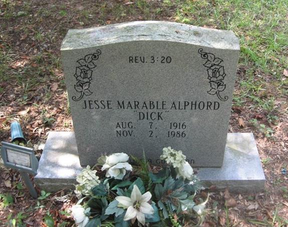 https://s3-us-west-2.amazonaws.com/find-a-grave-prod/photos/2013/225/75254840_137648518105.jpg