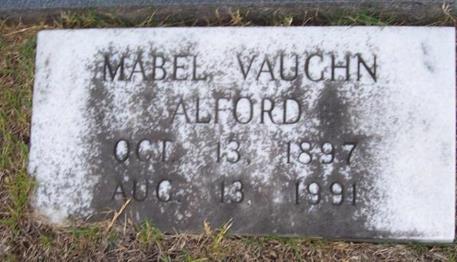 https://s3-us-west-2.amazonaws.com/find-a-grave-prod/photos/2011/338/71710493_132311856551.jpg