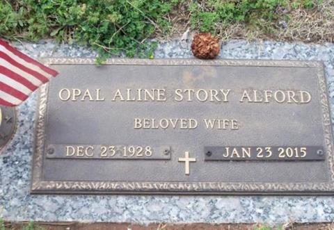 https://images.findagrave.com/photos/2016/66/141741289_1457368142.jpg