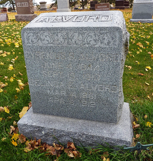 IOWA OBITUARIES