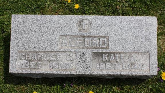 https://images.findagrave.com/photos/2010/114/51587308_127220286622.jpg