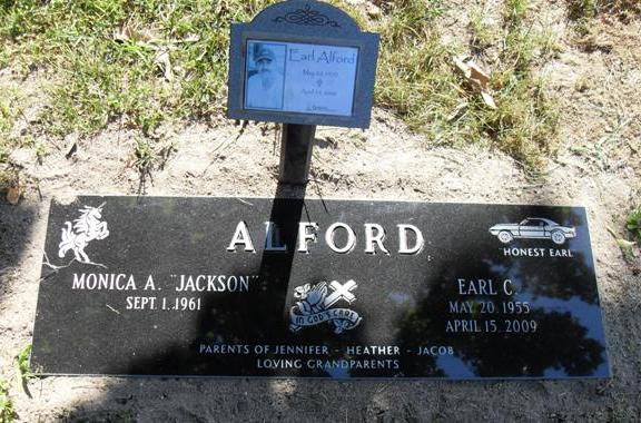 http://image1.findagrave.com/photos/2009/206/39893209_124862280376.jpg