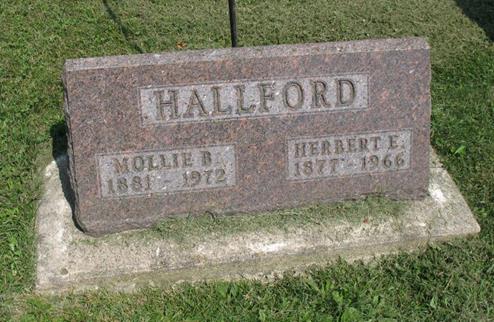 https://images.findagrave.com/photos/2013/30/104464180_135969054093.jpg