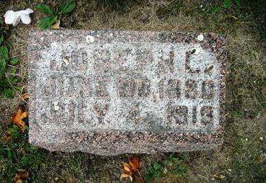 https://images.findagrave.com/photos/2012/175/73476461_134058369128.jpg