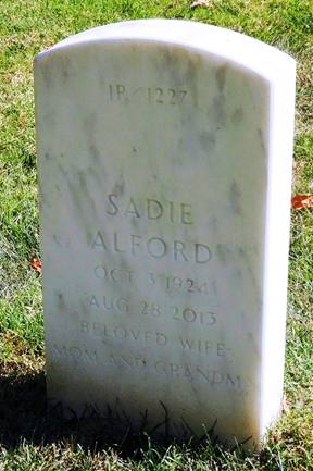 http://image2.findagrave.com/photos/2015/283/117185730_1444604537.jpg
