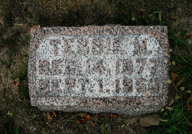 https://s3-us-west-2.amazonaws.com/find-a-grave-prod/photos/2012/175/73476475_134058374506.jpg
