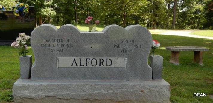 http://image2.findagrave.com/photos/2015/229/23760473_1439943494.jpg