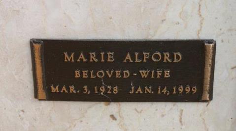 http://image2.findagrave.com/photos/2011/164/71362346_130809550579.jpg