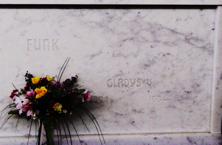 http://image2.findagrave.com/photos/2013/107/67803831_136631963583.jpg