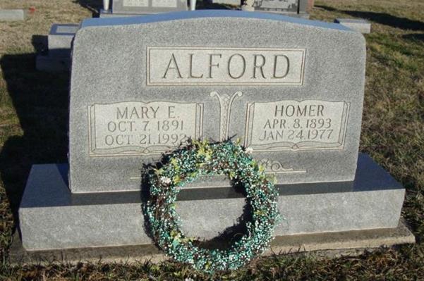 http://image2.findagrave.com/photos/2014/285/112682603_1413247860.jpg